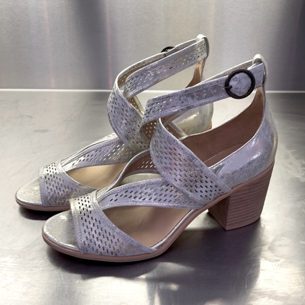 “Moonlit shimmer shoes” from Sundance. New in box!